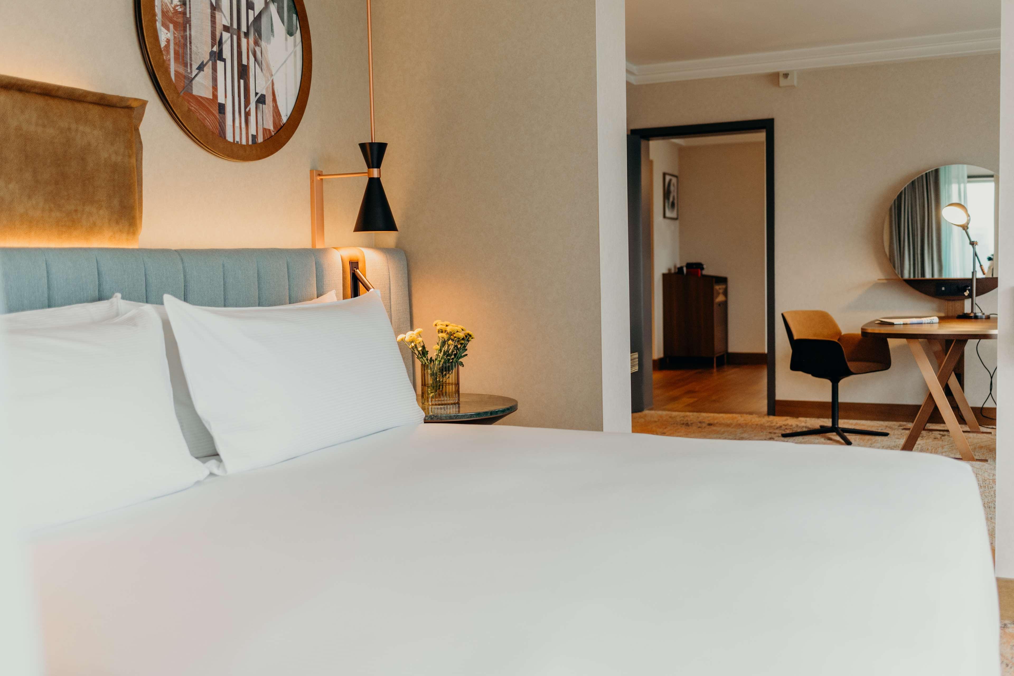 Hilton Frankfurt Centre 5*